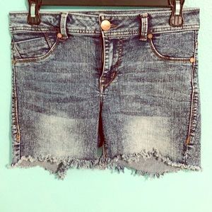 1822 Frayed Jean Shorts with Rose Gold Accents